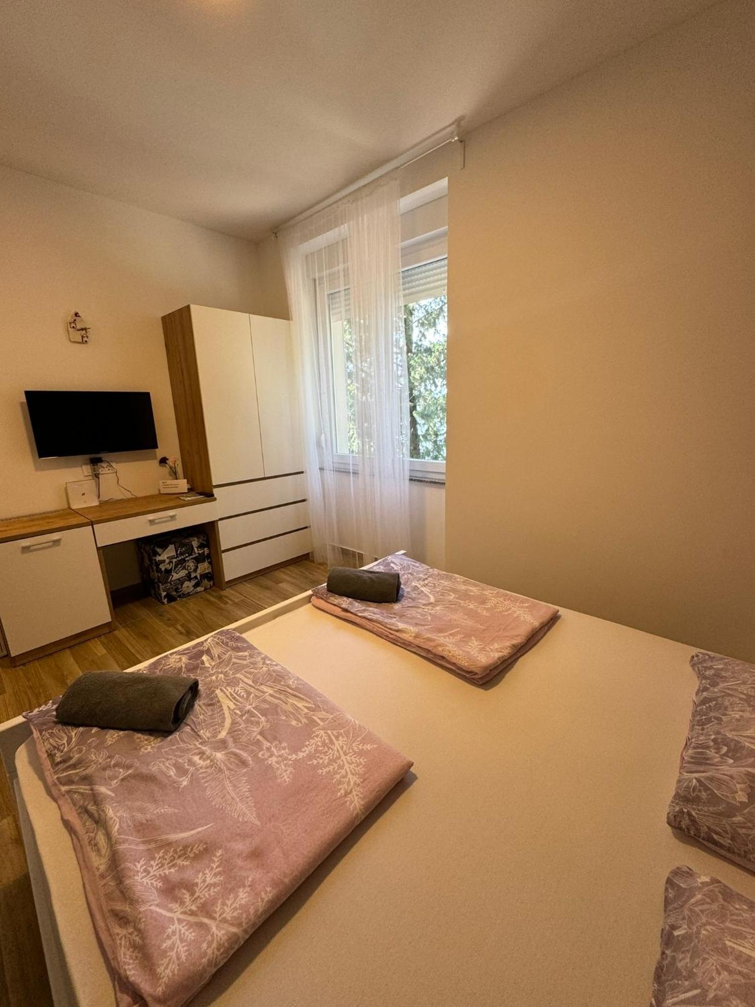 Villa Lovorka By Villa Eva Omišalj Pokój zdjęcie